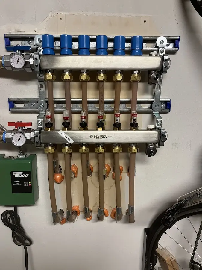 Plumber performing Leak Detection at a residential property in Saltillo